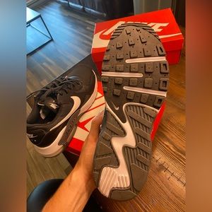 Nike air max excee black and white brand new! 🔥